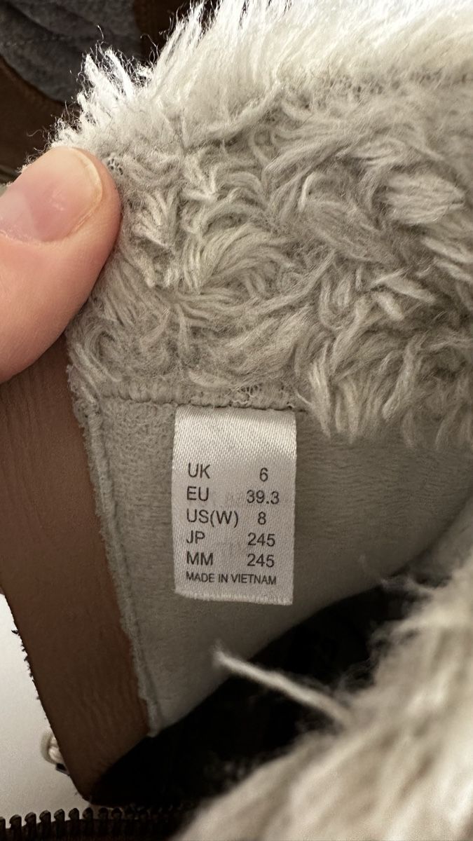 Helly Hansen Herrenschuhe: Helly Hansen Winter Boots – Gebraucht aus Zürich von KrisZH 4