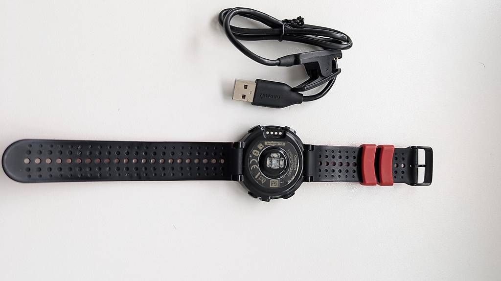 Garmin Smartwatch: Garmin Forerunner 735XT – Usato da Rorschach venduto da Nick-1212 1