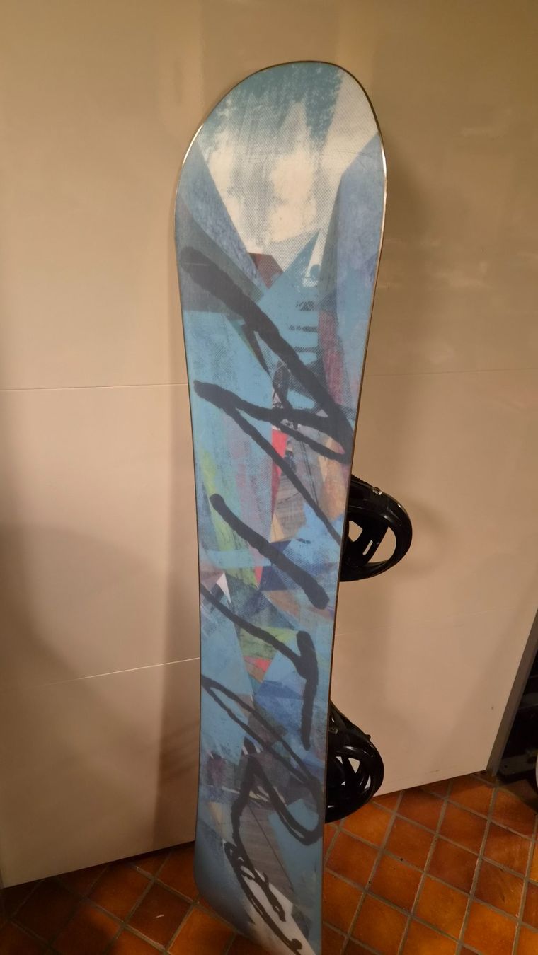 Snowboard Nitro Boards: Nitro Snowboard 153cm inkl. Salomon Bindung – D'occasion à Oberrieden par Raja011 4