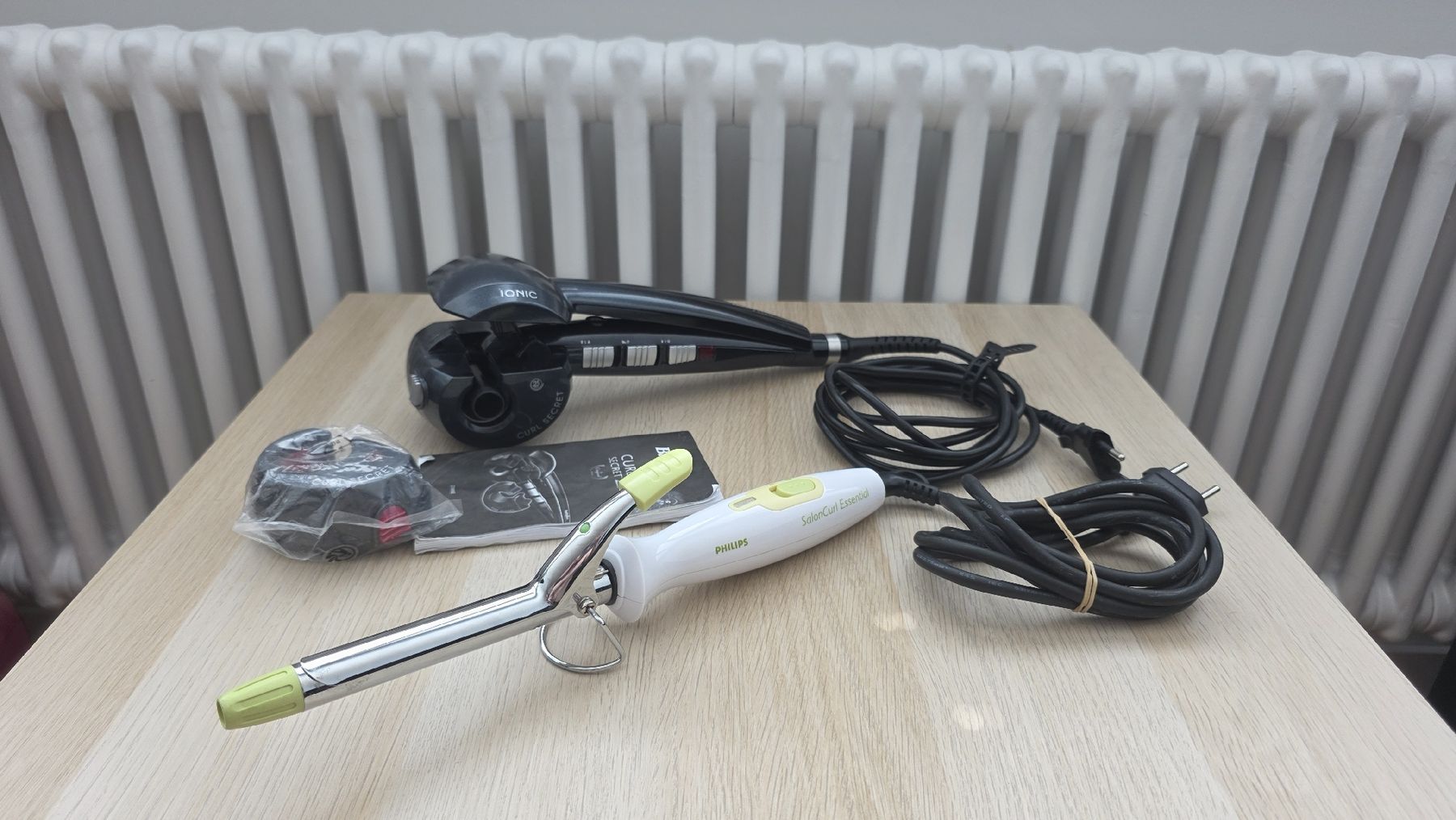 BaByliss Piastre & Arricciacapelli: BaByliss Curl Secret 2 und Philips SalonCurl Essential – Usato da Neuchâtel venduto da AGDC