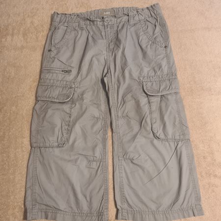 Leichte Wanderhose. 158/164