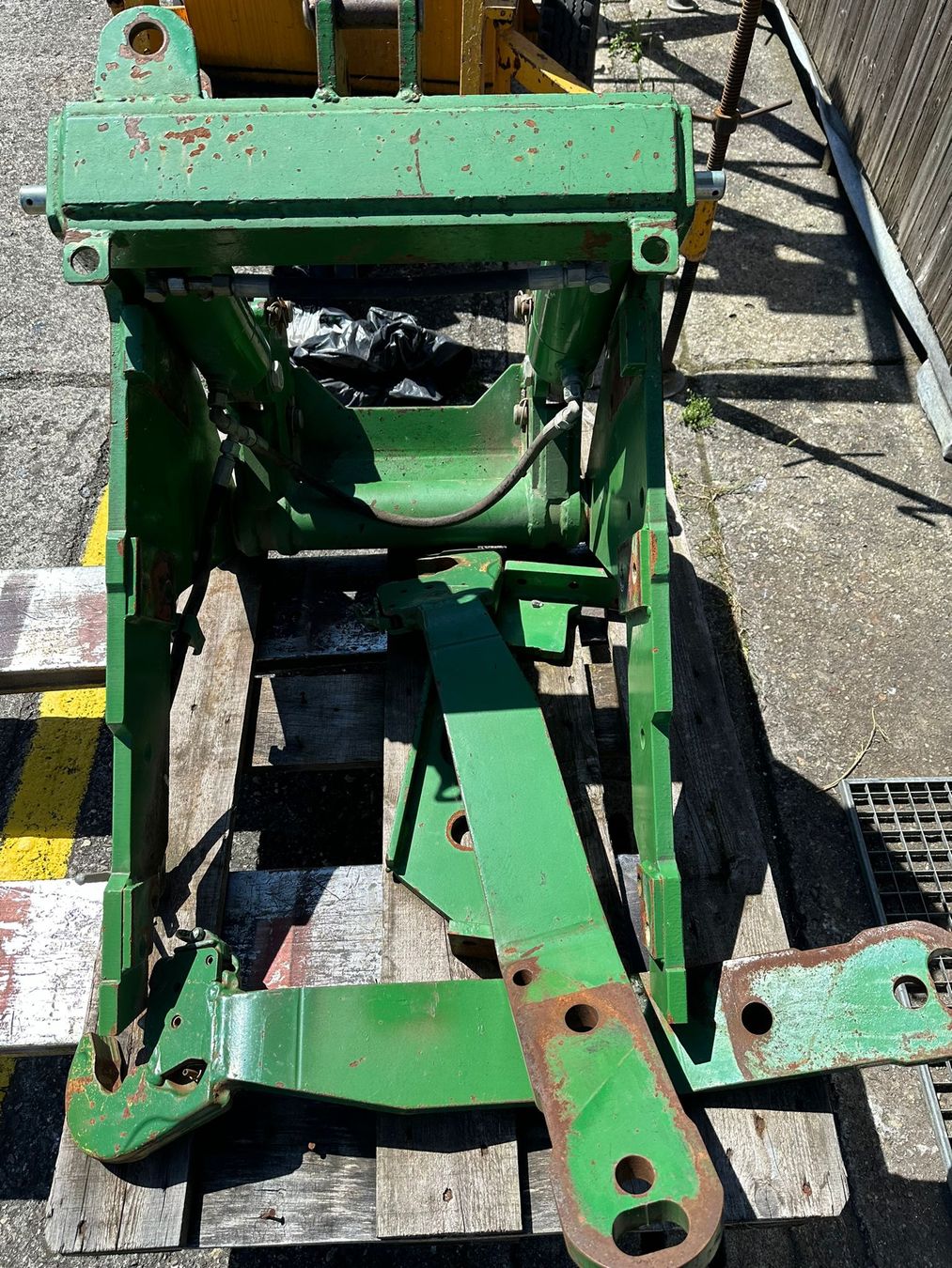 Traktoren: Fronthydraulik – Gebraucht aus Triesen von  5