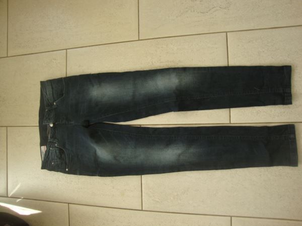 Jeans: CLOCKHOUSE  JEANS GR.34 NEU – Nuovo (secondo la descrizione) da Rotkreuz venduto da Samballi