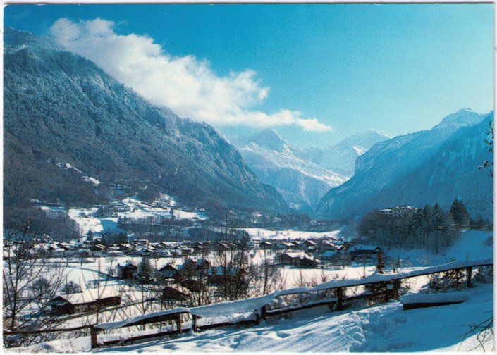 Cartoline postali: Wilderswil - Blick auf Eiger + Mönch – Usato da Binningen venduto da Mountainrider