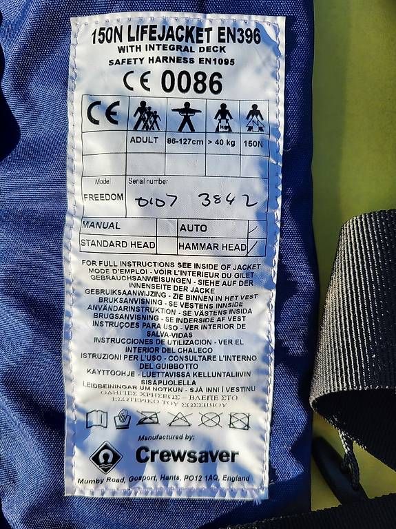 Giubbotti di salvataggio: Hammar Screwsaver life jacket inflation, Schwimmweste – Usato da Thun venduto da t_h_cl6d 3