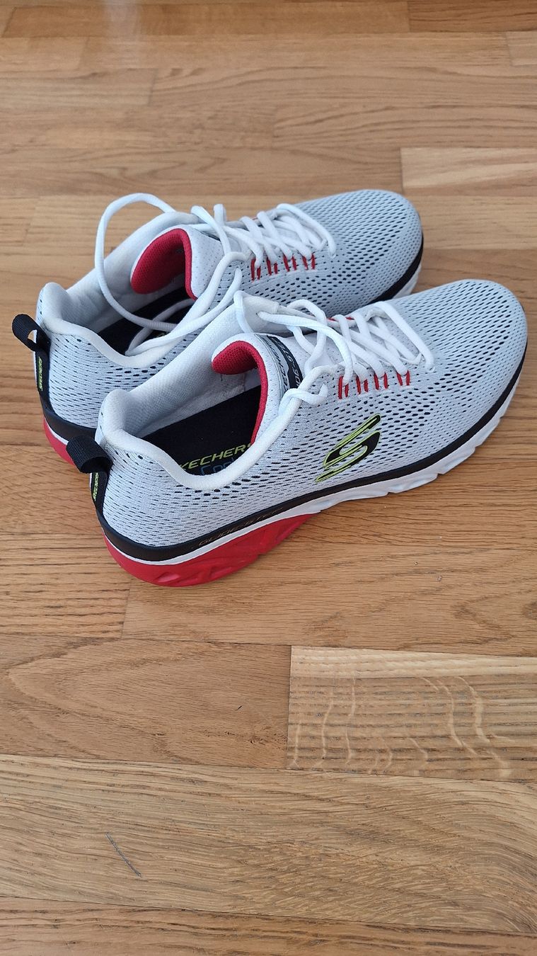 Skechers Scarpe da uomo: Sneaker Skechers Glide Step – Nuovo (secondo la descrizione) da Rickenbach SO venduto da SAS_1212 4