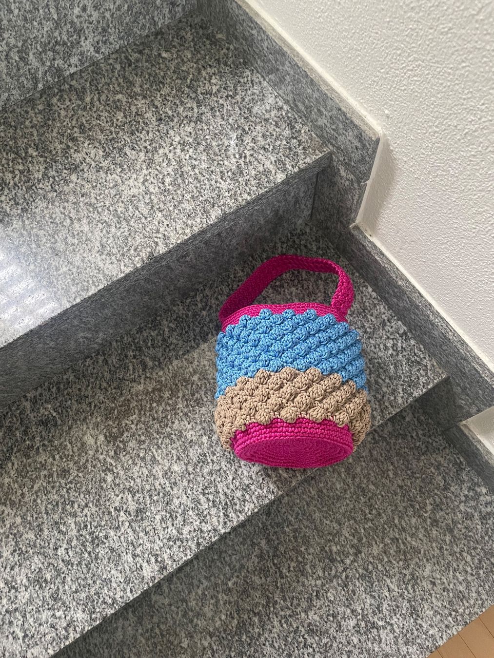 Borse: Bubble bag fatta a mano – Nuovo e nell'imballaggio originale da Breganzona venduto da Madame65 1