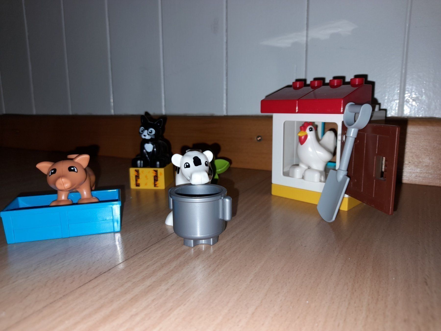 Lego Giocattoli: Lego Duplo Bauernhoftiere 10870 – Usato da Wittenbach venduto da Gugielmo 1