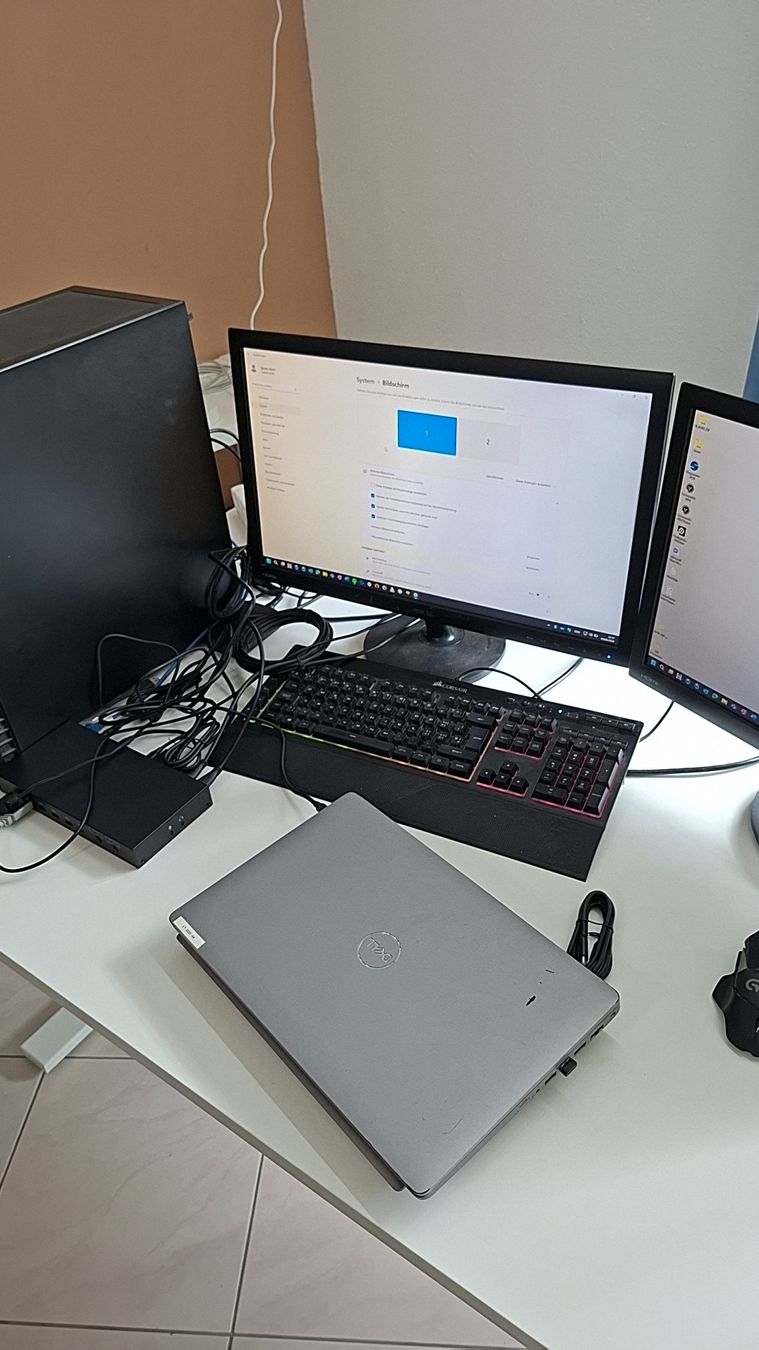 Monitor: Monitore Asus – Usato da Rain venduto da san_8kx5 1