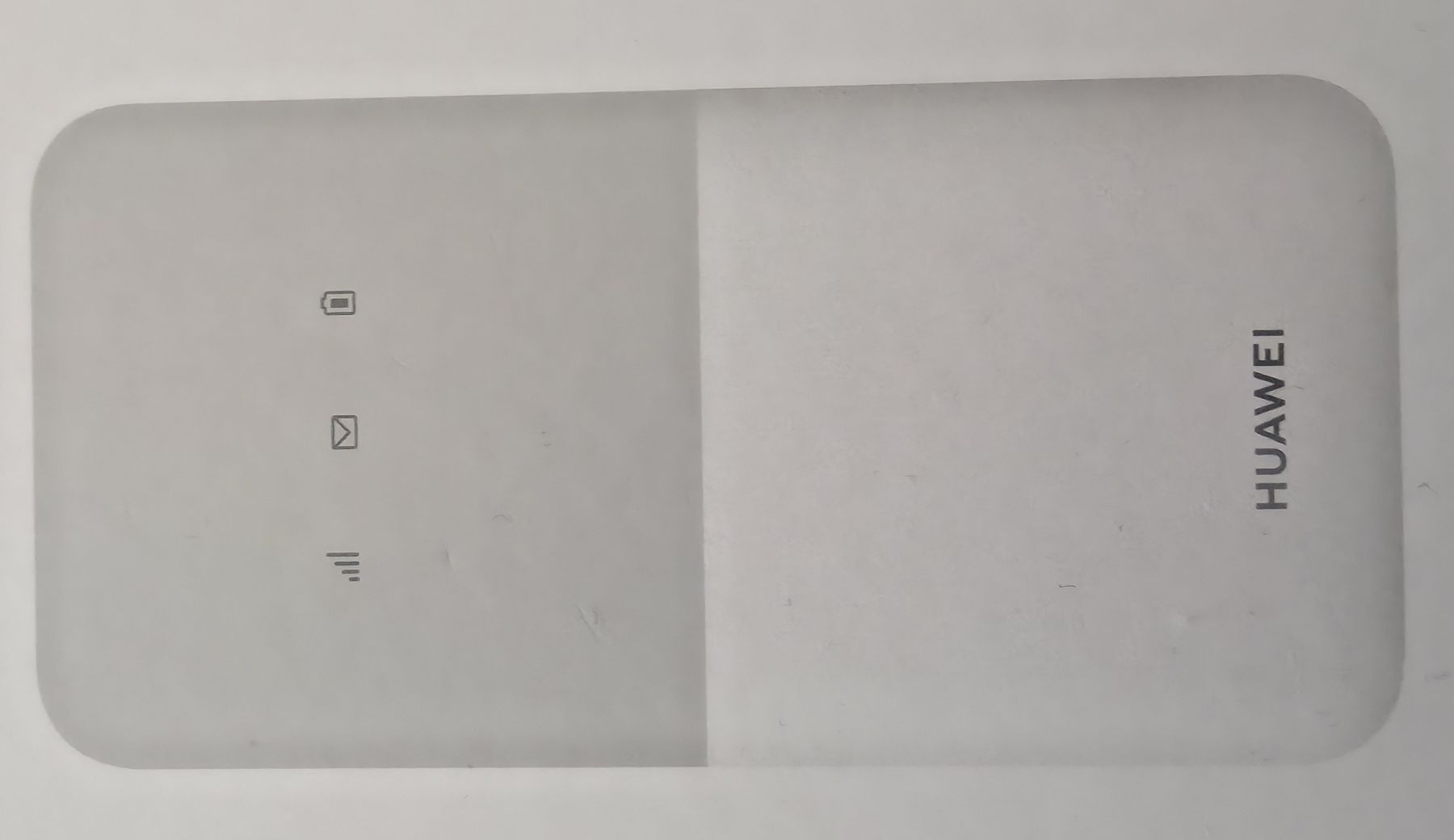 Huawei Modems & Router: Huawei mobiler WLAN Router E5586-326 – Neu (gemäss Beschreibung) aus Luzern von Asim_84