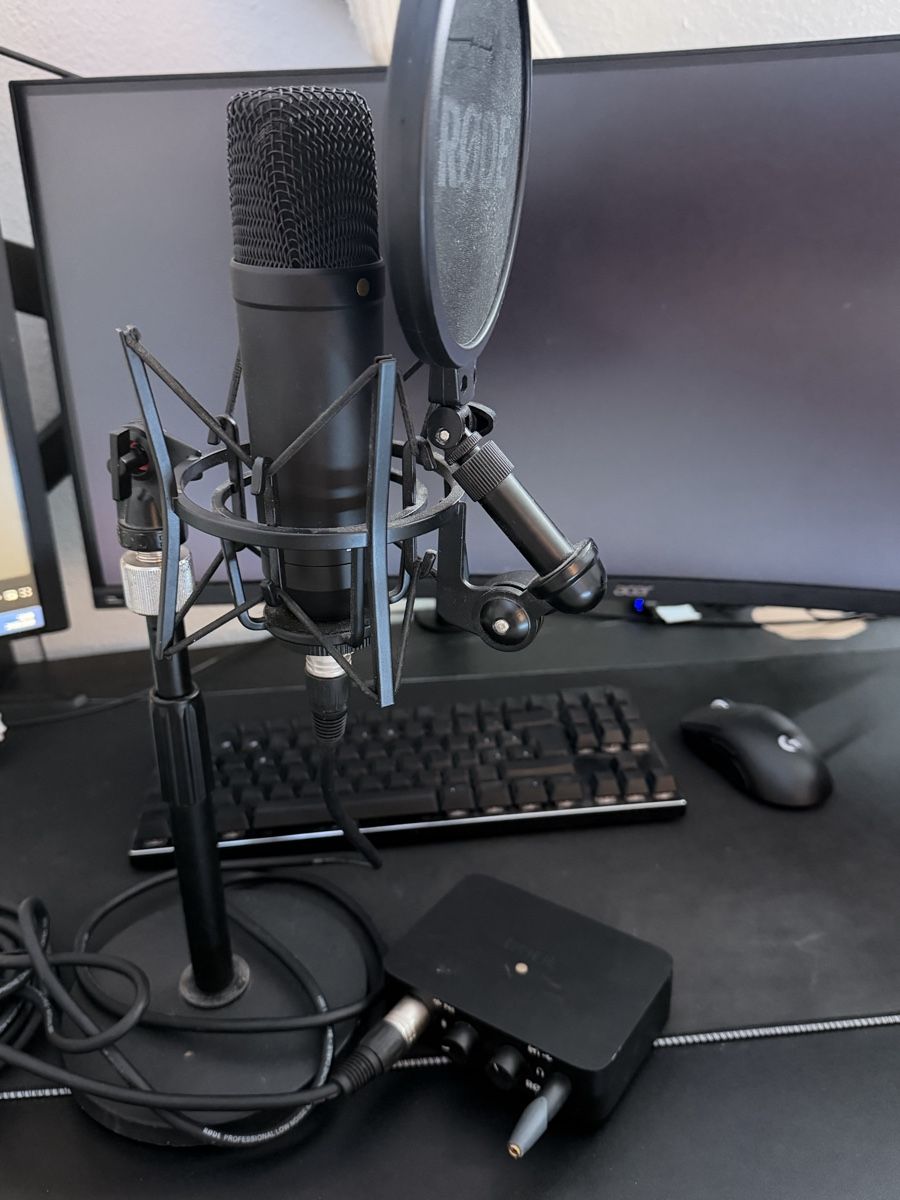 Røde Microphones: Rode nt1 with rode audio – D'occasion à Bioggio par Alexx2003