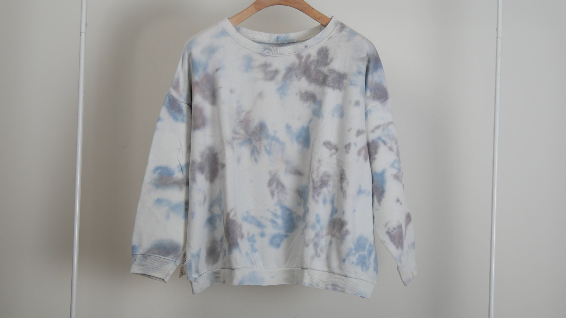 Pullover & Sweatshirts: Batik Luxus Sweater Jogging Set Pullover Fleece – Neu (gemäss Beschreibung) aus Zürich von julia_vina