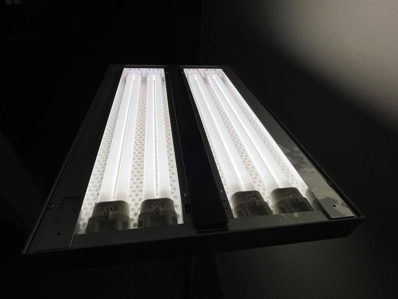 Lampade: Stehlampe Büro, Lampe, Leuchte, Sensor – Usato da Netstal venduto da spaltflo01 1