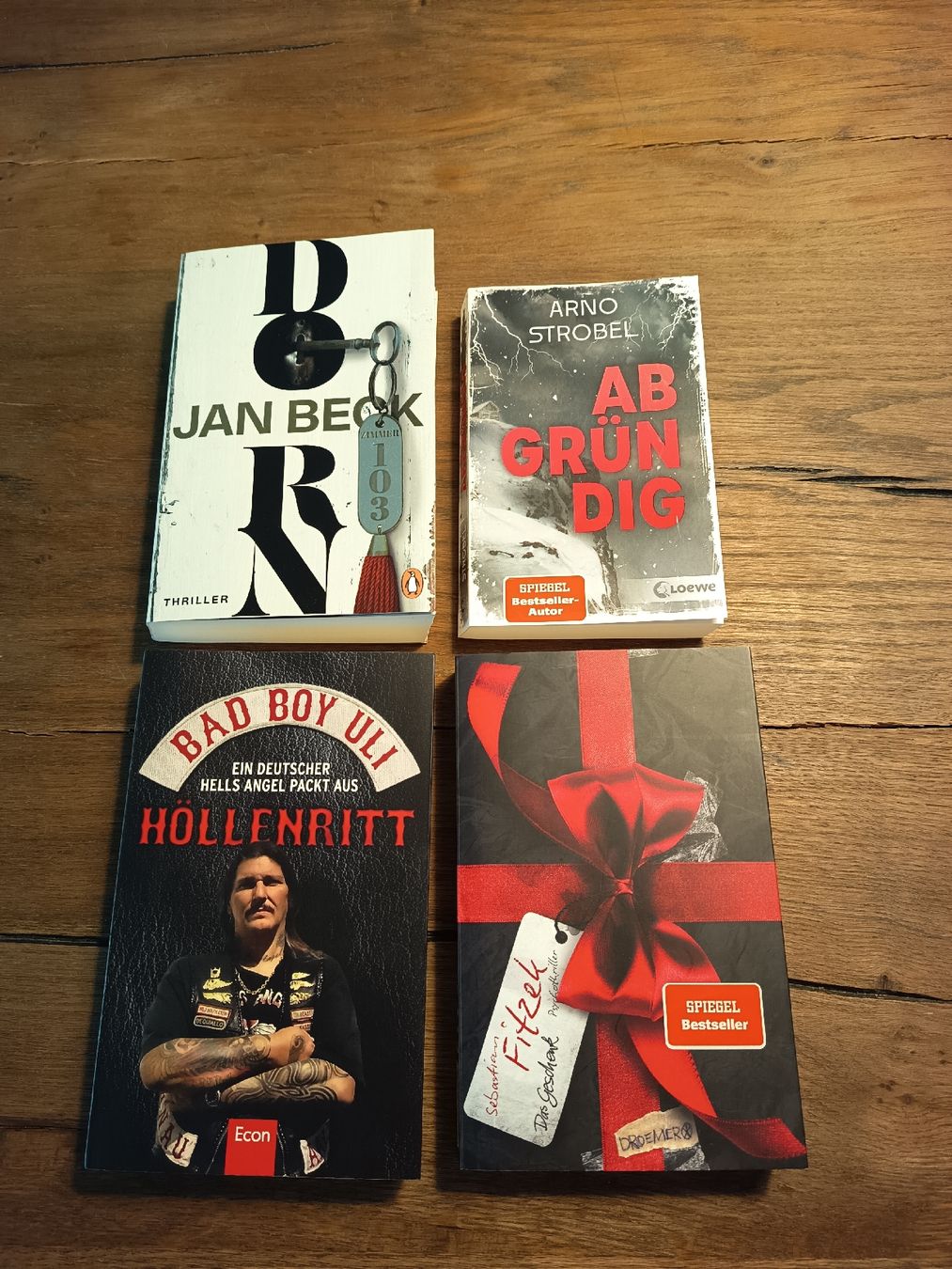 Libri: 4 Bücher in einem Paket ab 1 sfr – Usato da Belp venduto da lamadefi12