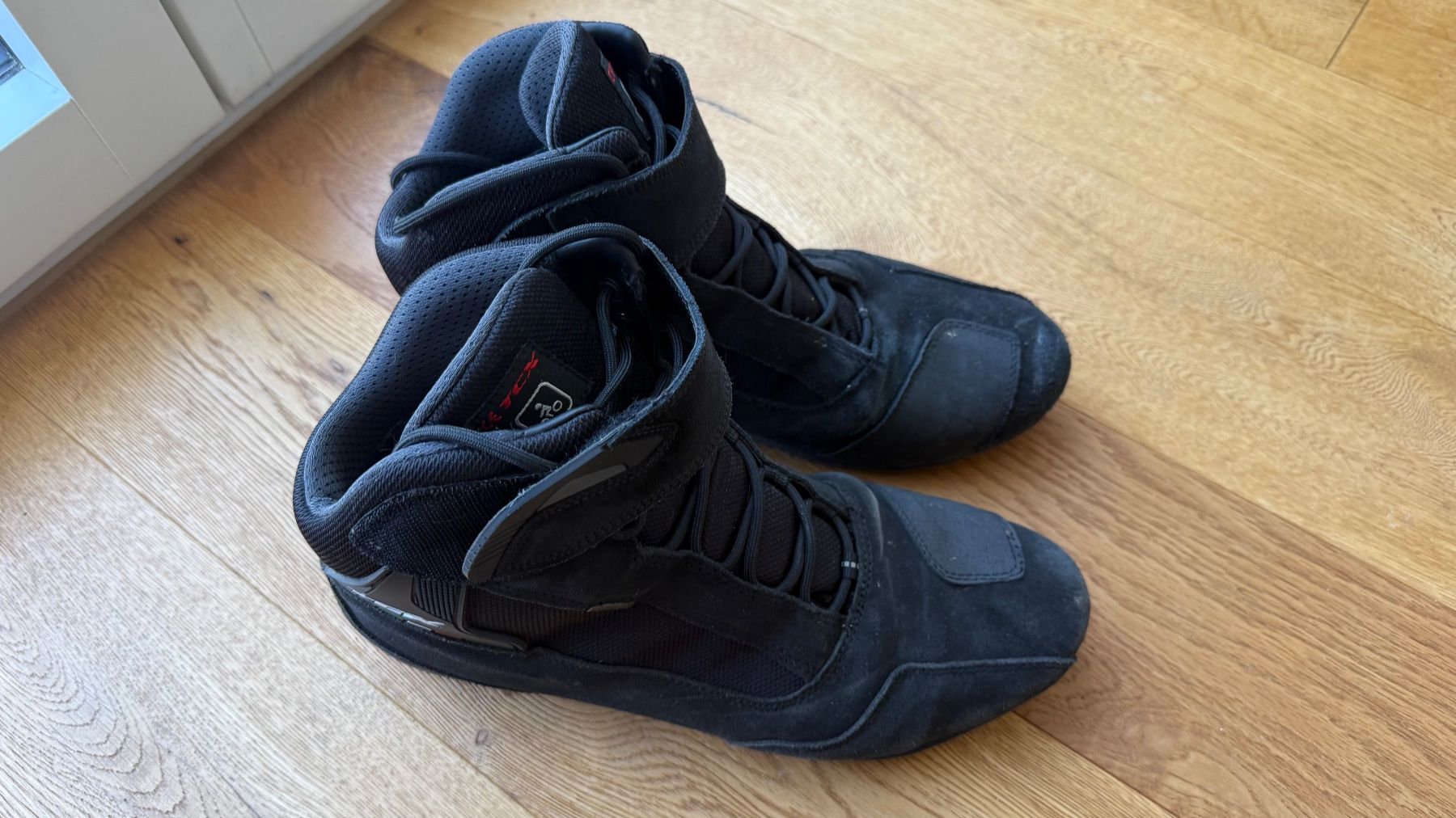 Scarpe da uomo: Motorradschuhe – Usato da Neudorf venduto da Condor1 3