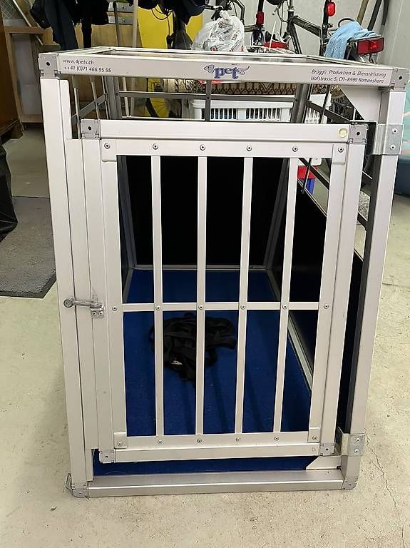 Käfige, Transport & Sicherheit: Hundebox zu verkaufen – Gebraucht aus Braunau von jan_xbm8