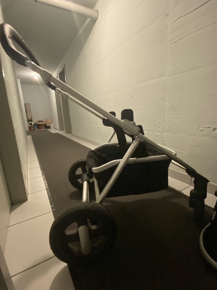 Nuna Carrozzine: Poussette Nuna noir – Usato da Martigny venduto da ori_x57c 6