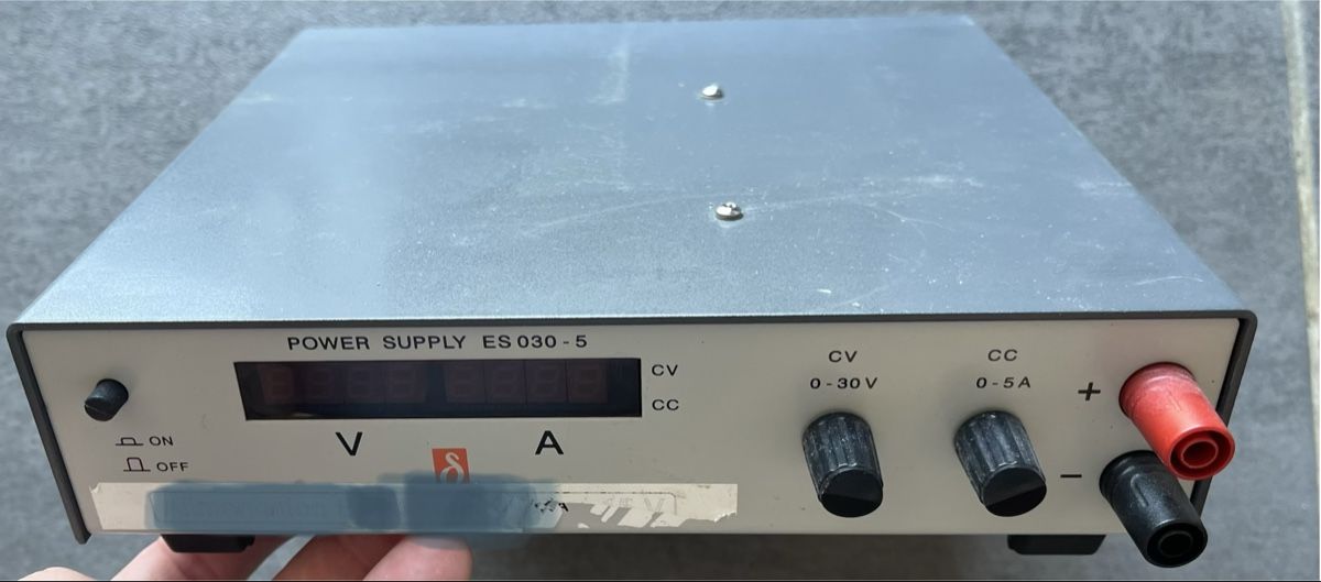 Elettrotecnica: Alimentation d’atelier – Usato da Yverdon-les-Bains venduto da Fdurussel