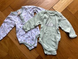 Zwei Langarmbodies Gr 62/68