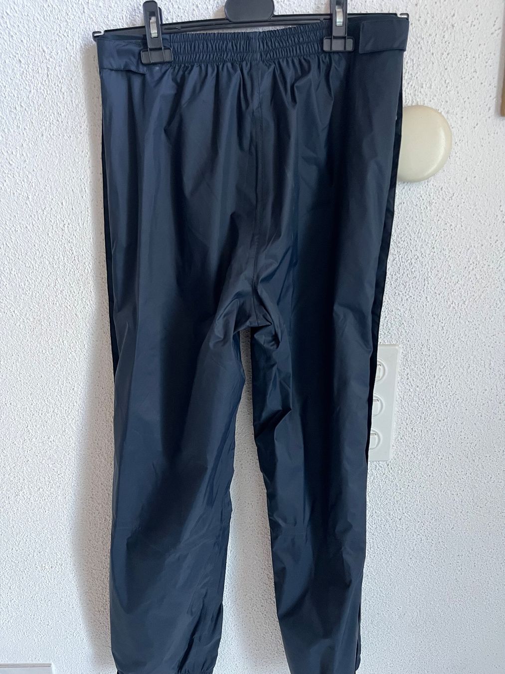 Trevolution Hosen: Regenhose - Trevolution – Neu (gemäss Beschreibung) aus Jonschwil von Julie1696 1
