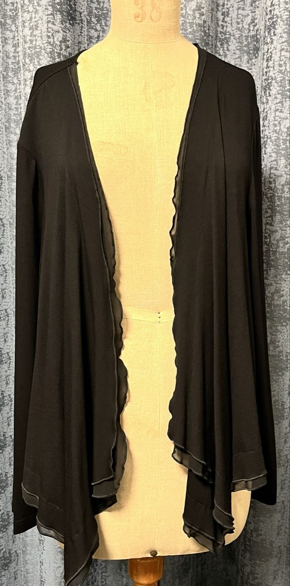 Giacche: Schwarzes, kurzes Jäcklein, Top Zustand – Nuovo (secondo la descrizione) da Eglisau venduto da regulmei