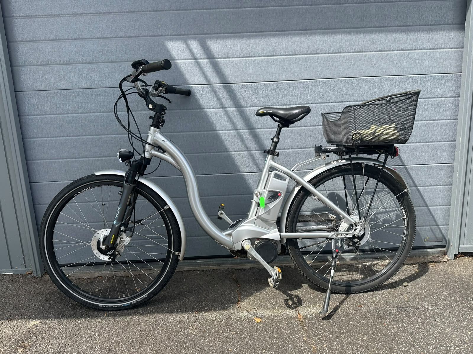 Flyer Vélos: E Velo Flyer  – D'occasion à Trimbach par kar_2m7z 6