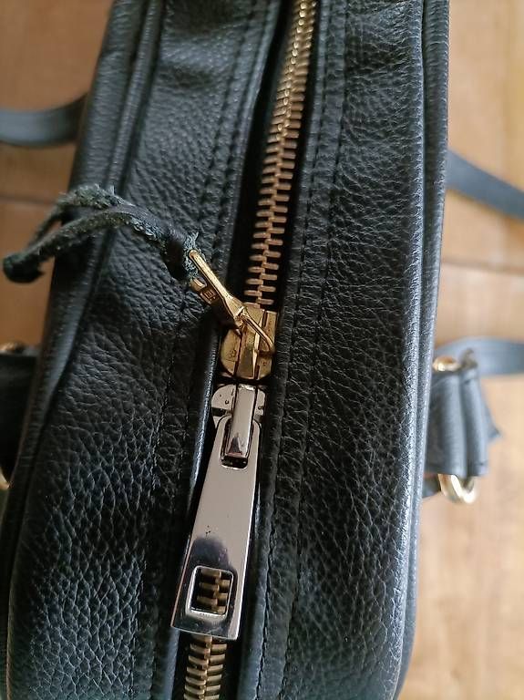 Taschen für Damen: Exklusive Ledertasche – Gebraucht aus Zug von Sabina0 4