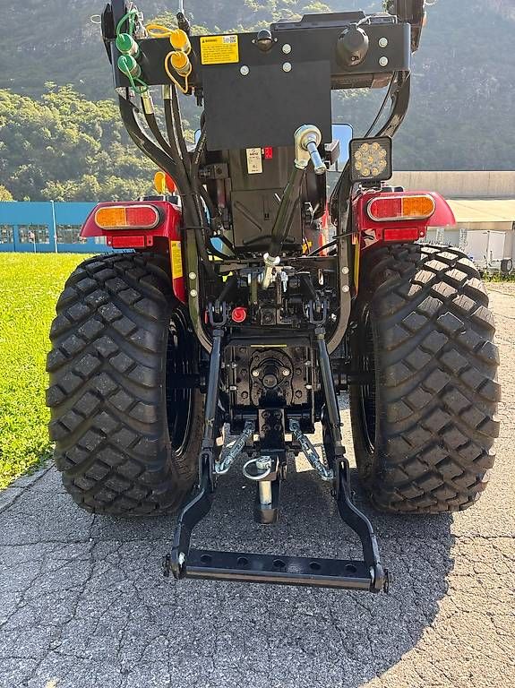 Traktoren: Trattore Captain modello 223 E / 4WD – Gebraucht aus Biasca von rimotec 3
