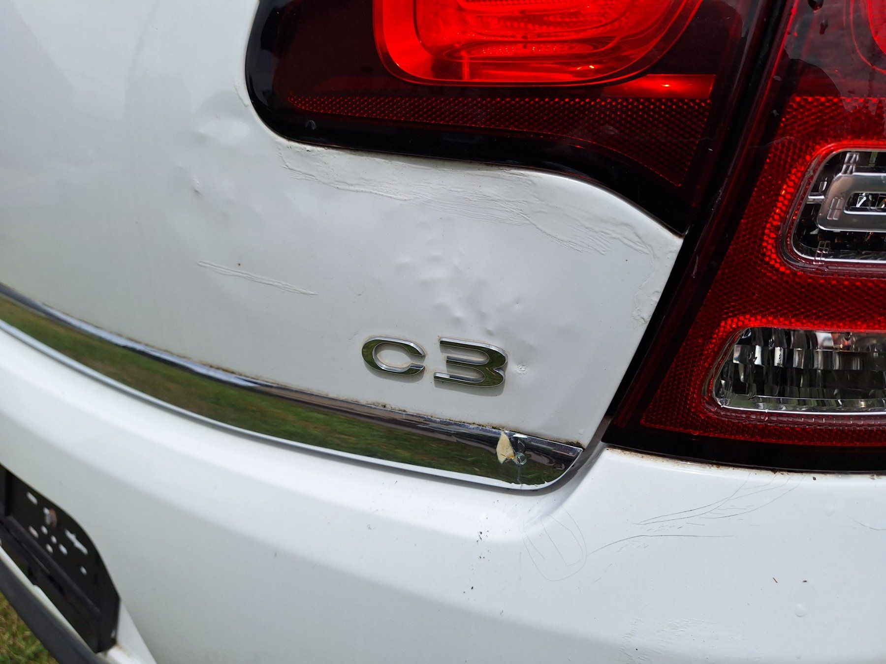 Citroën Automobili: Citroën C3 1.6 VTi Exclusive – Difettoso da Solothurn venduto da GysinSolothurn 8