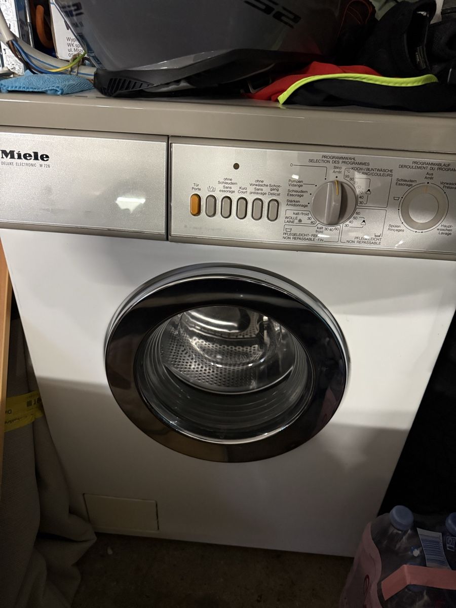 Miele Waschmaschinen: Miele Waschmaschine  – Gebraucht aus Ostermundigen von jak_rn6q