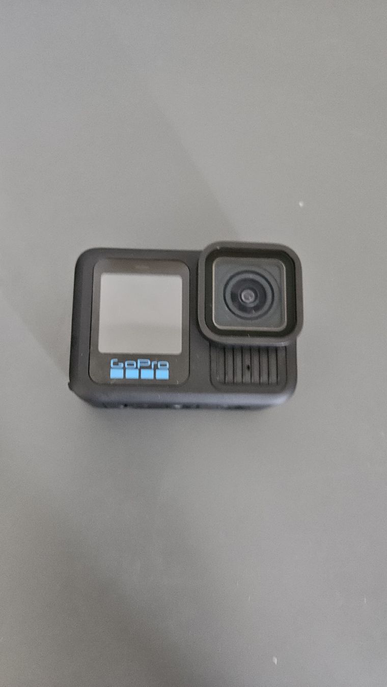 Gopro Action Cam: Gopro Hero 13 black mit Set – Usato da Kölliken venduto da SoLa07 1
