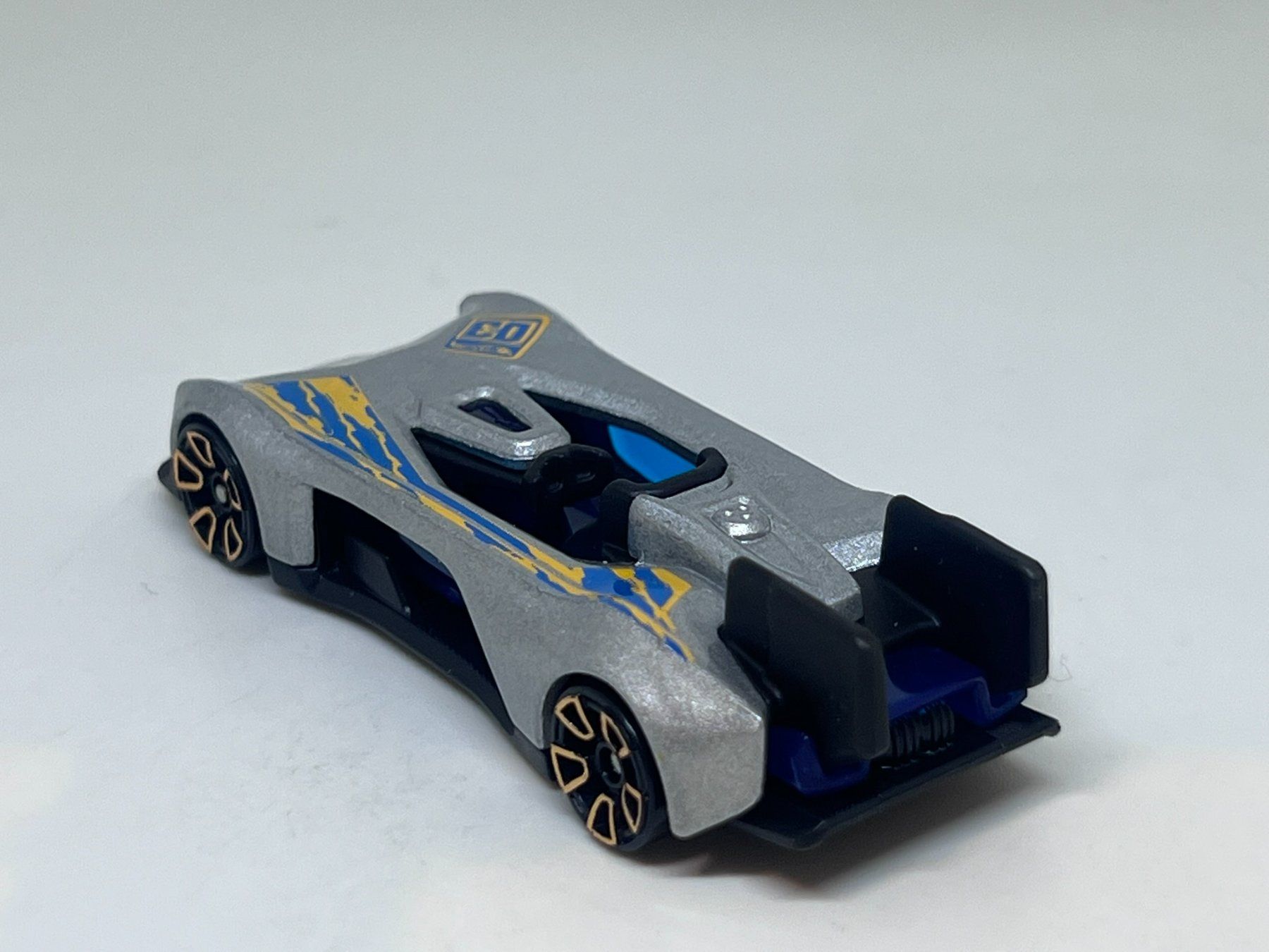Hot Wheels Modellini d'auto: Hot Wheels Electro Silhouette #69 – Usato da Wildegg venduto da LaaBoutique 2
