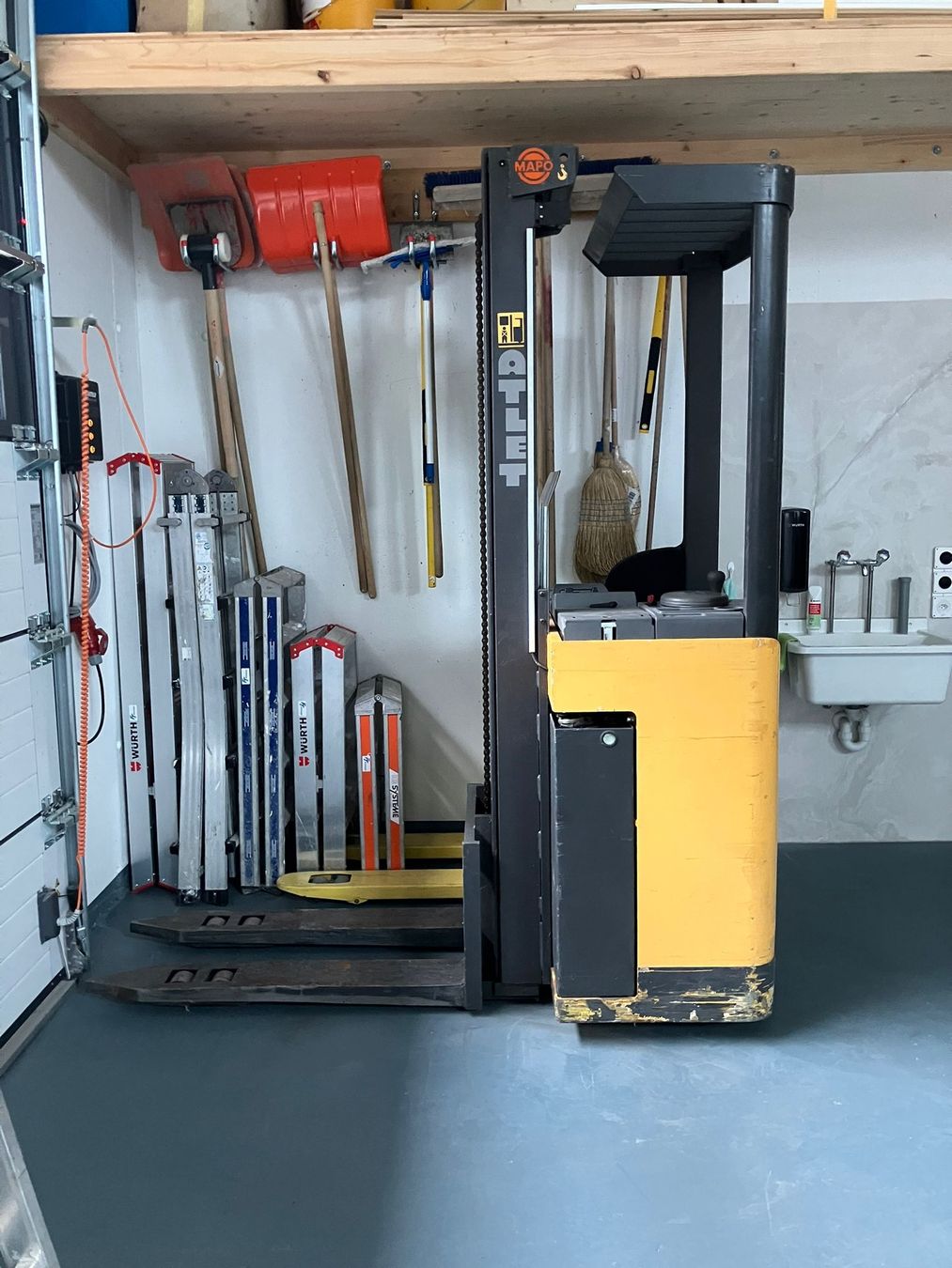 Carrelli elevatori e a forche: Ameisenstapler – Usato da unteriberg venduto da -848-