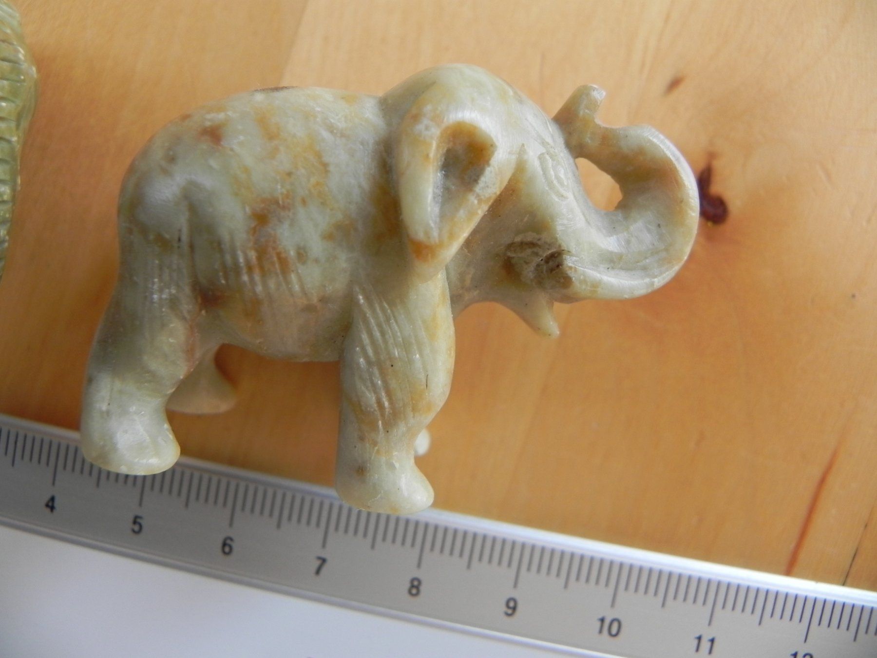 Statuette: Elefantenfigur aus Stein Set 2 Stk Elefant – Usato da Stallikon venduto da pcerny16 6