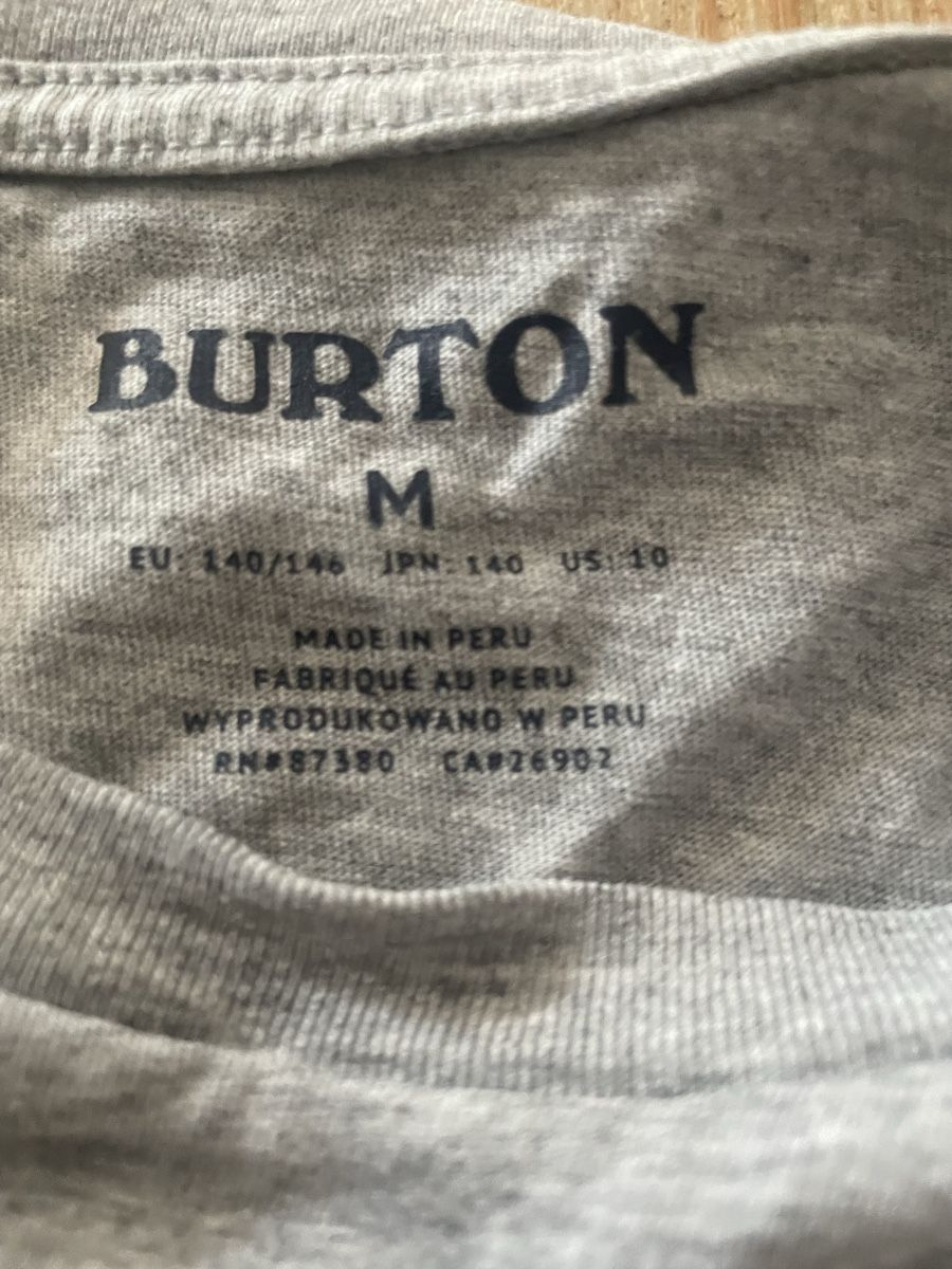 Burton T-Shirts: Burton & Vineyard Vines set  – Gebraucht aus Steinhausen von MSKZG 6