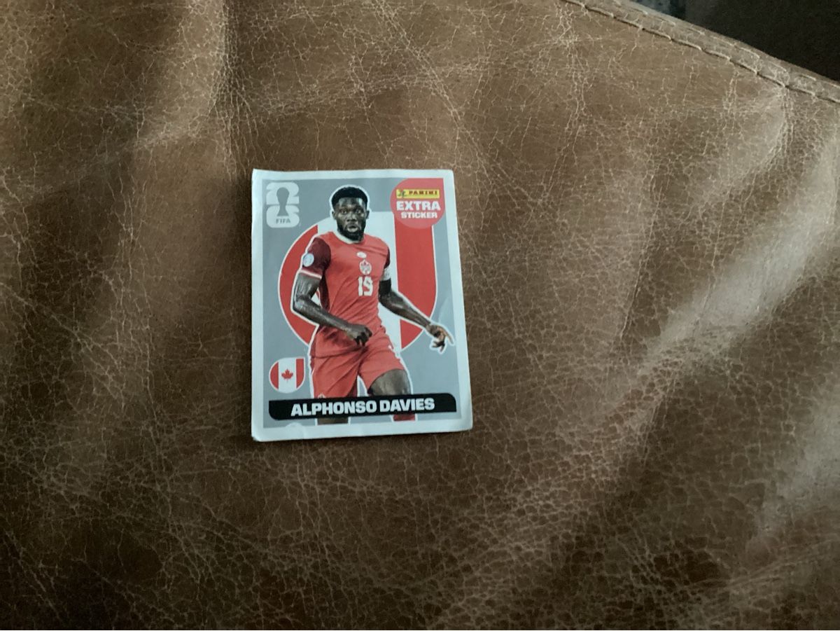 Panini Carte collezionabili: Extra Sticker Alphonso Davies Silber - ab 1 Fr! – Usato da Oberkirch LU venduto da adrian.felber