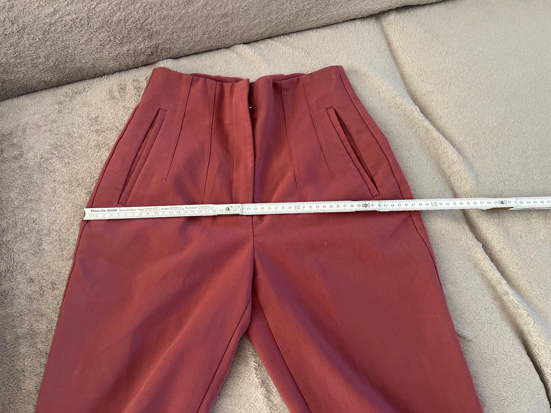 Zara Pantaloni: Zara High Waist Trousers size S – Usato da Zürich venduto da Eb_ 4