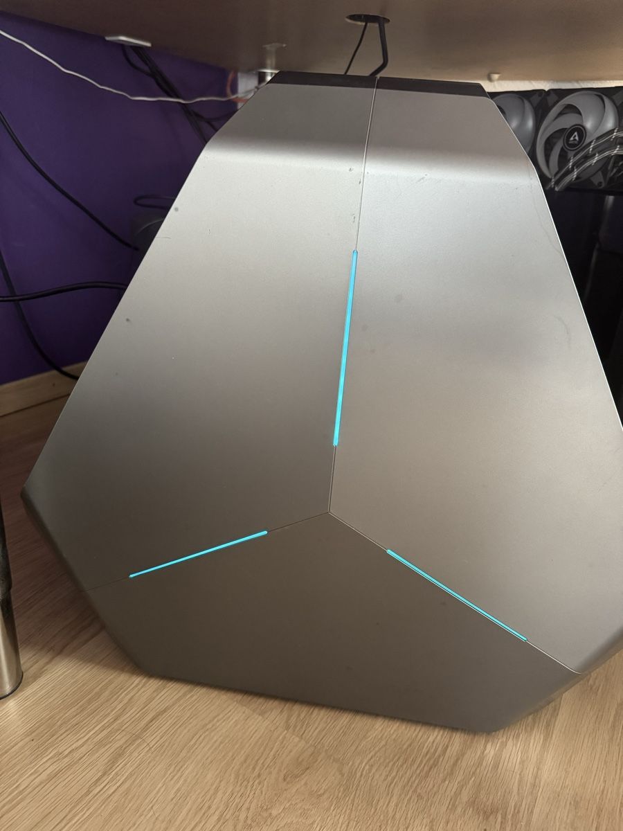 Alienware PCs: Custom Alienware Area 51 I9 – Gebraucht aus Uznach von pet_rn9v 2