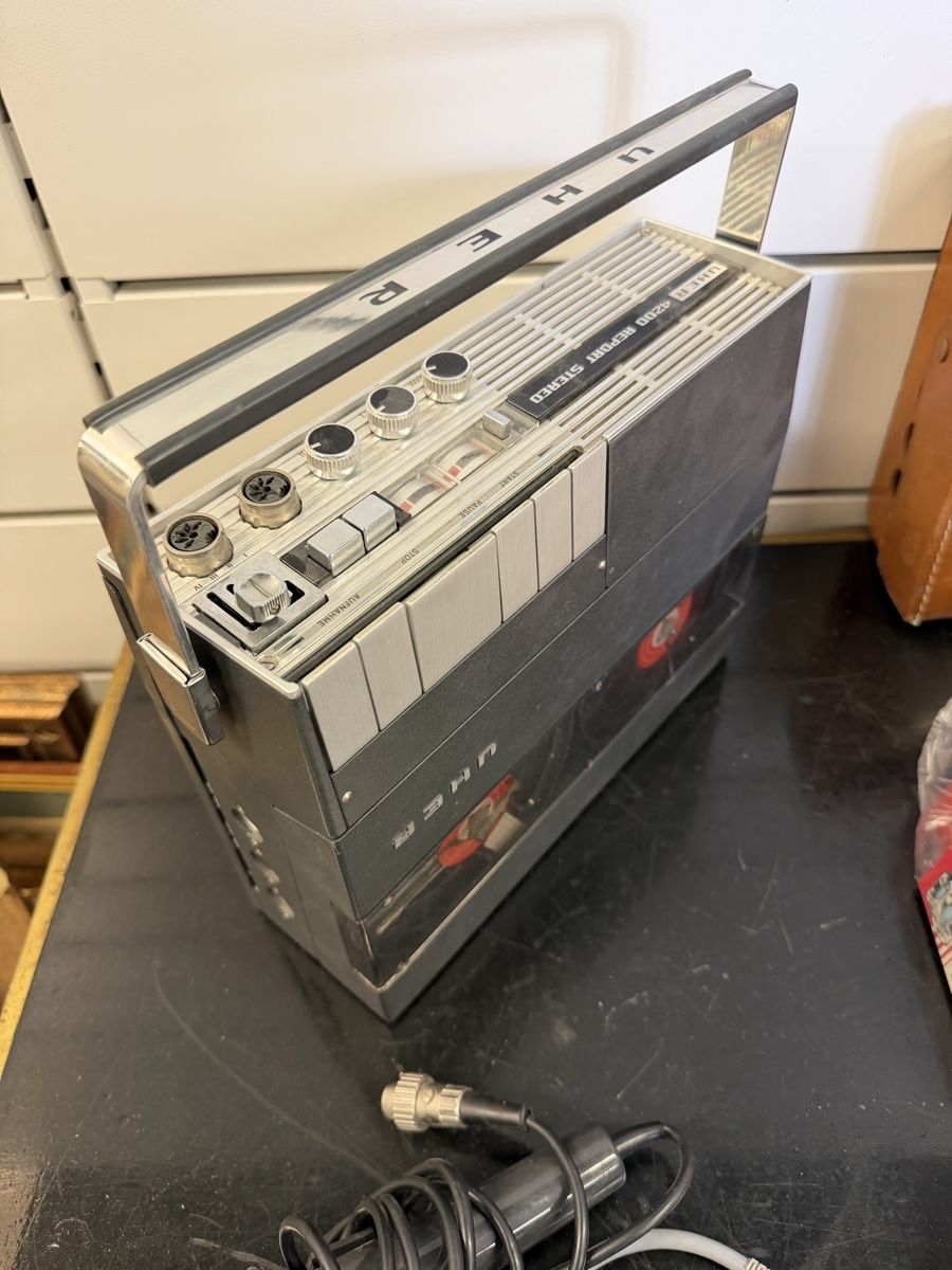 Uher Apparecchi a nastro: Magnétophone Uher 4200 Report Stereo avec accessoires – Usato da montreux venduto da Always-Good 9
