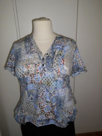 T-shirt jersey bleu T. 44