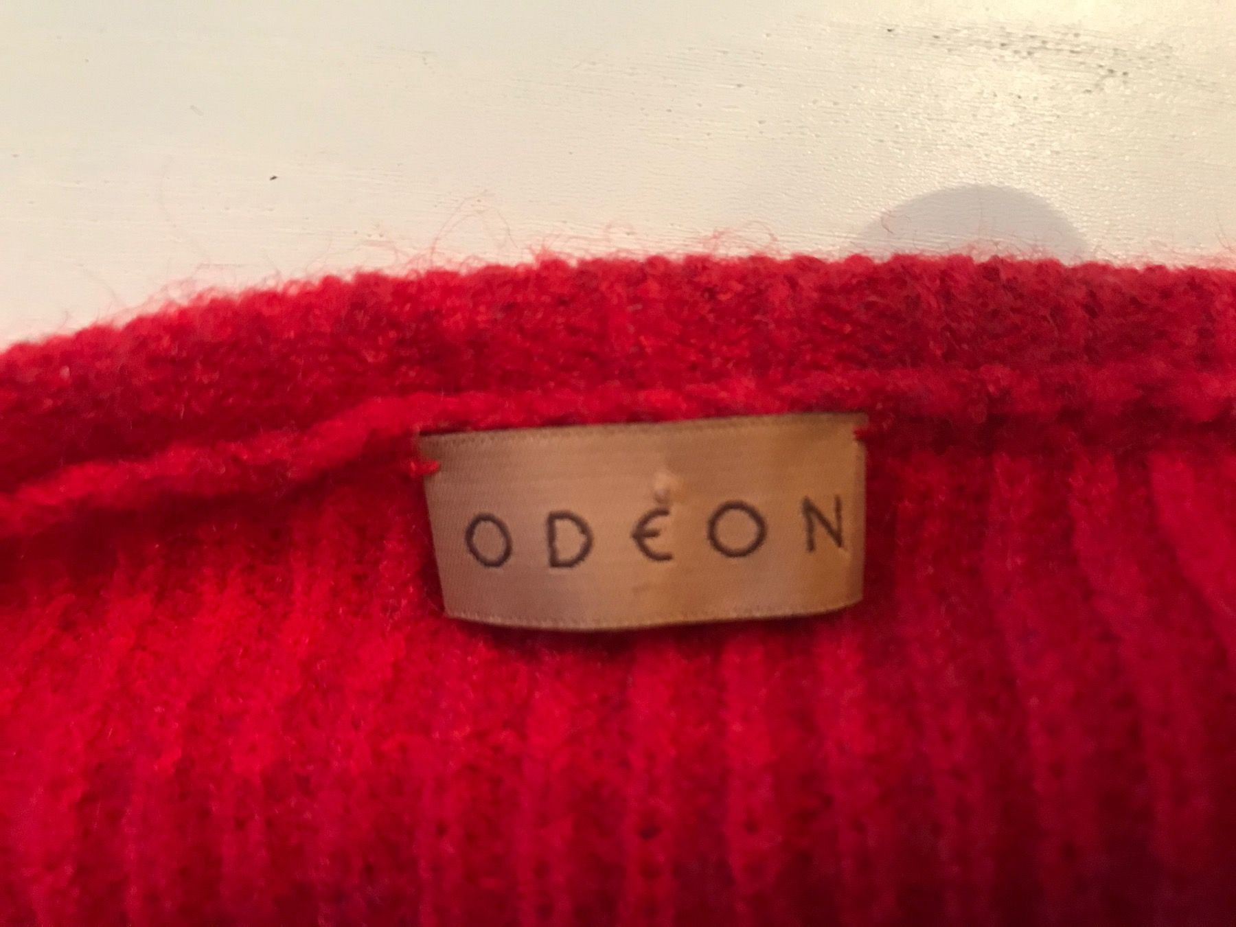 Maglioni & Felpe: Pullover – Nuovo (secondo la descrizione) da Arlesheim venduto da leyRum4.5 4