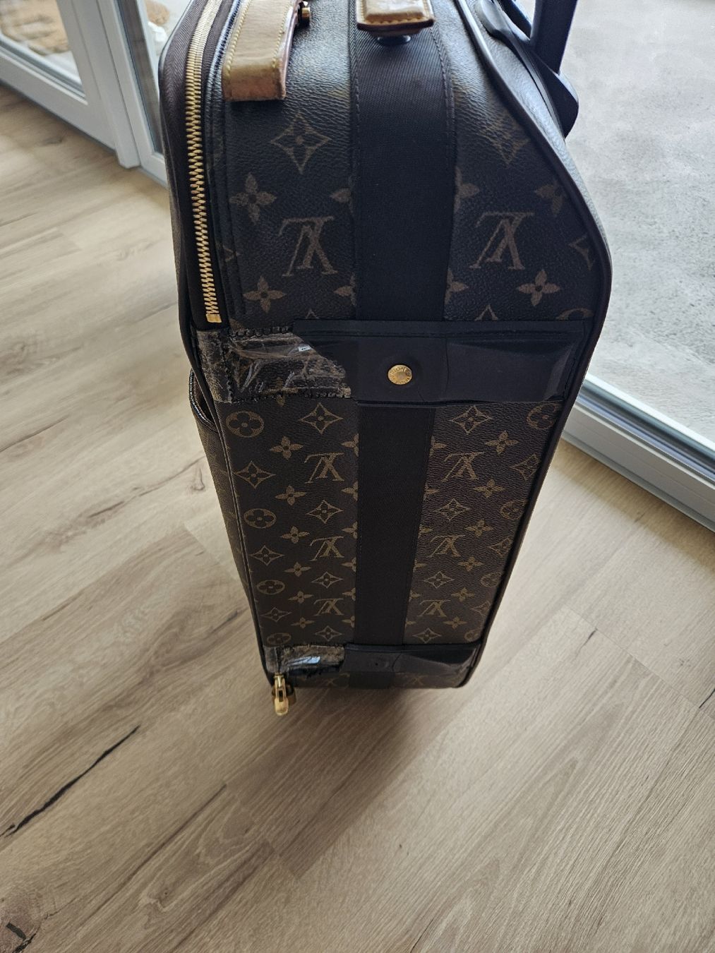 Louis Vuitton Valigie: 2 Borse Louis Vuitton Pegase 55 e 70monogram trolley, viaggi – Usato da Dottikon venduto da ivo_7hnj 3