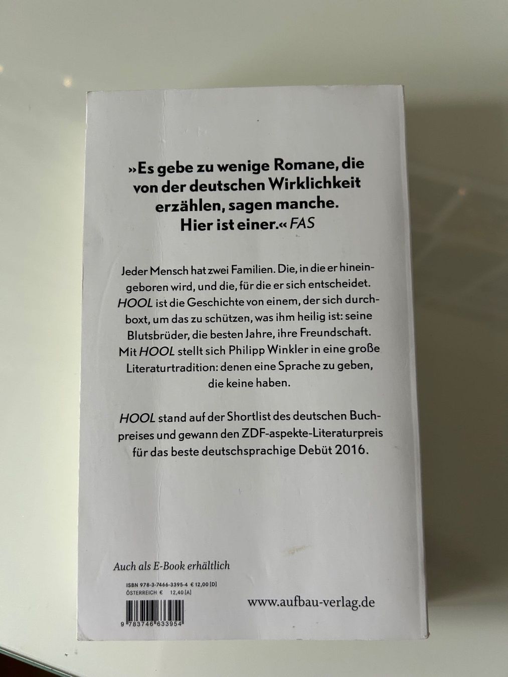 Libri: Hool (Phillip Winkler) – Usato da Birmenstorf AG venduto da Sail13 1