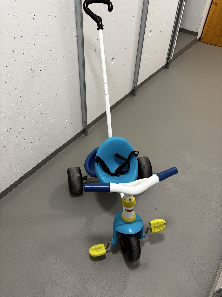 Smoby Veicoli per bambini: Dreirad – Usato da Wahlen b. Laufen venduto da Slash077