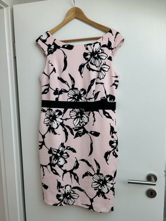 Etui Kleid S. Oliver rosa