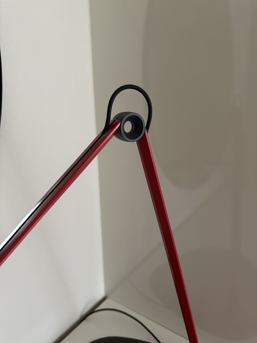 Lampade: Waldmann Tischleuchte PARA.MI Netzbetrieb rot – Usato da Zürich venduto da 183_hk22 4