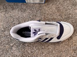 Adidas Continental 80 Schuhe Grösse 43