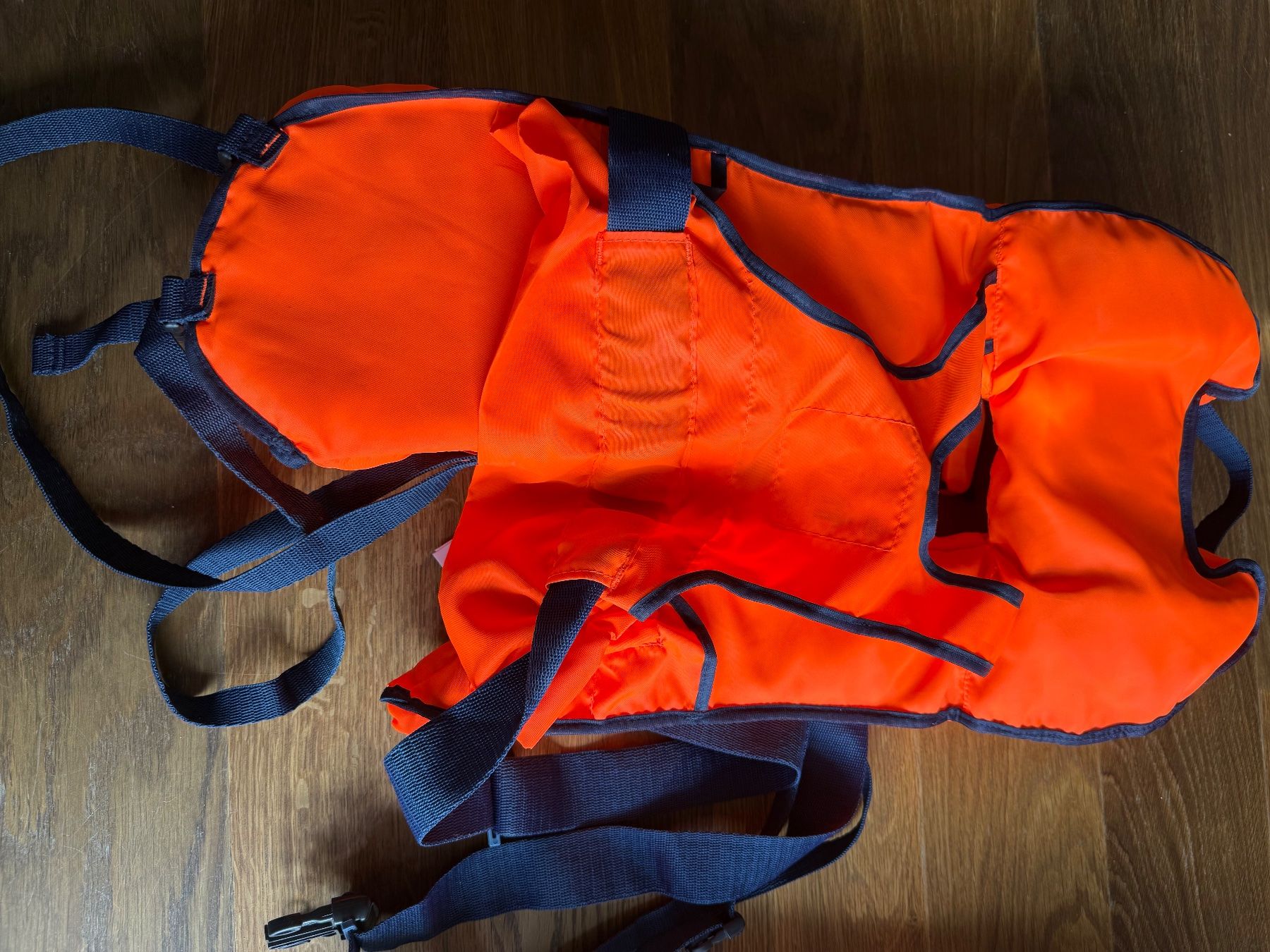 Helly Hansen Schwimmwesten: Schwimmweste Helly Hansen Junior 20 - 35 kg – Gebraucht aus Russikon von izumi2010 2