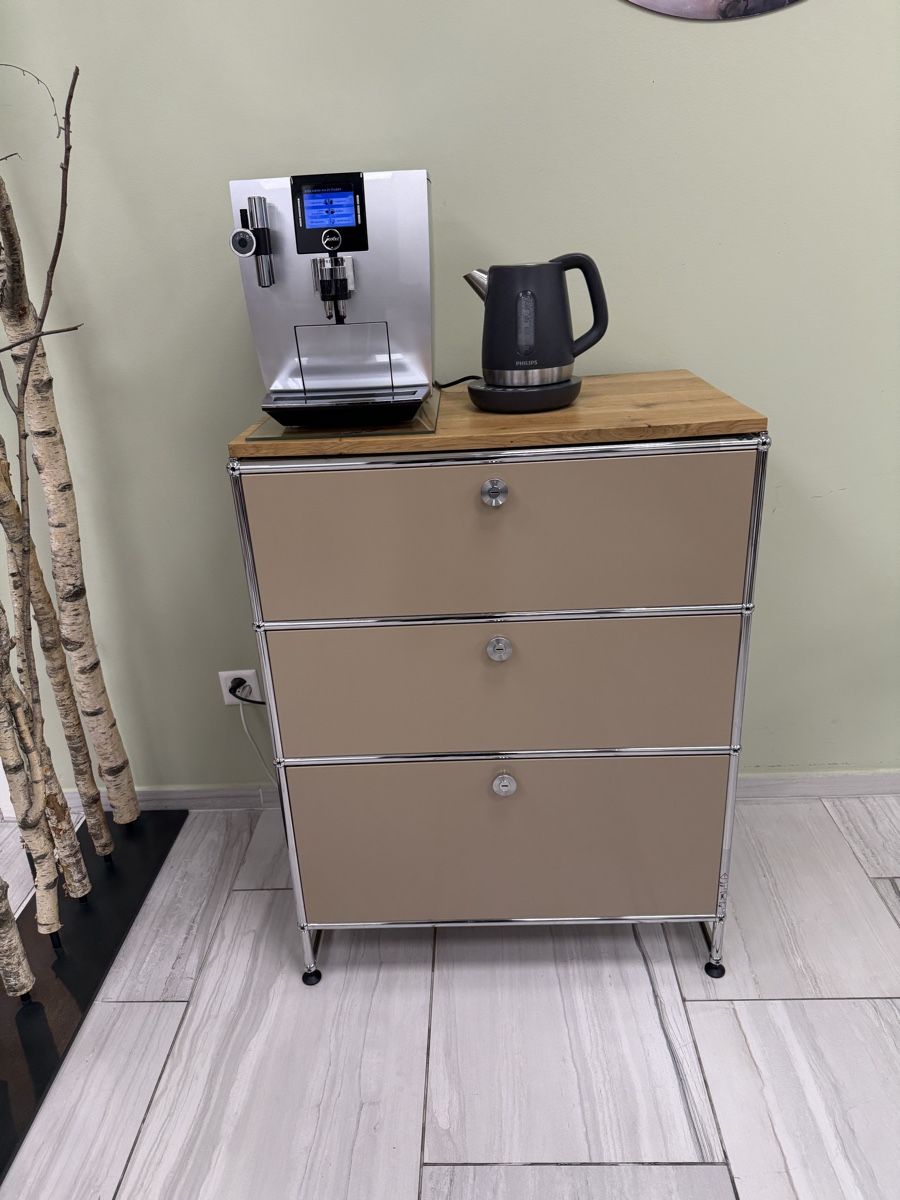 USM Haller Kaffeestation beige, Top Zustand! (Gebraucht) in Bonaduz für ...