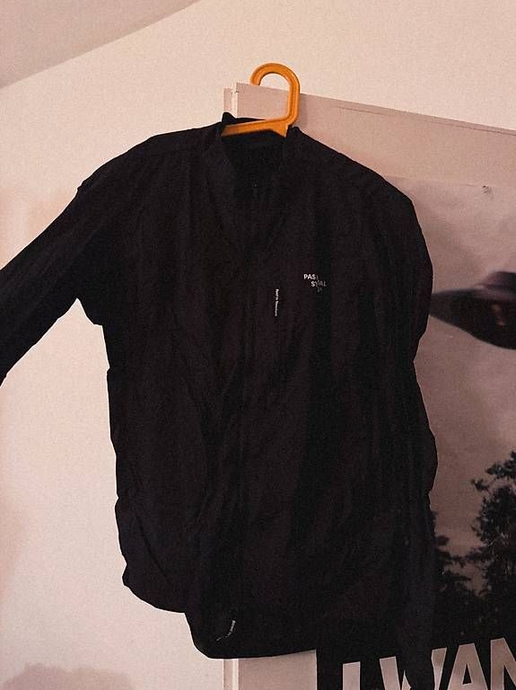 Pas Normal Studios Giacche: PNS Men's Essential Insulated Jacket, M, Black – Usato da Zürich venduto da sirwatergold